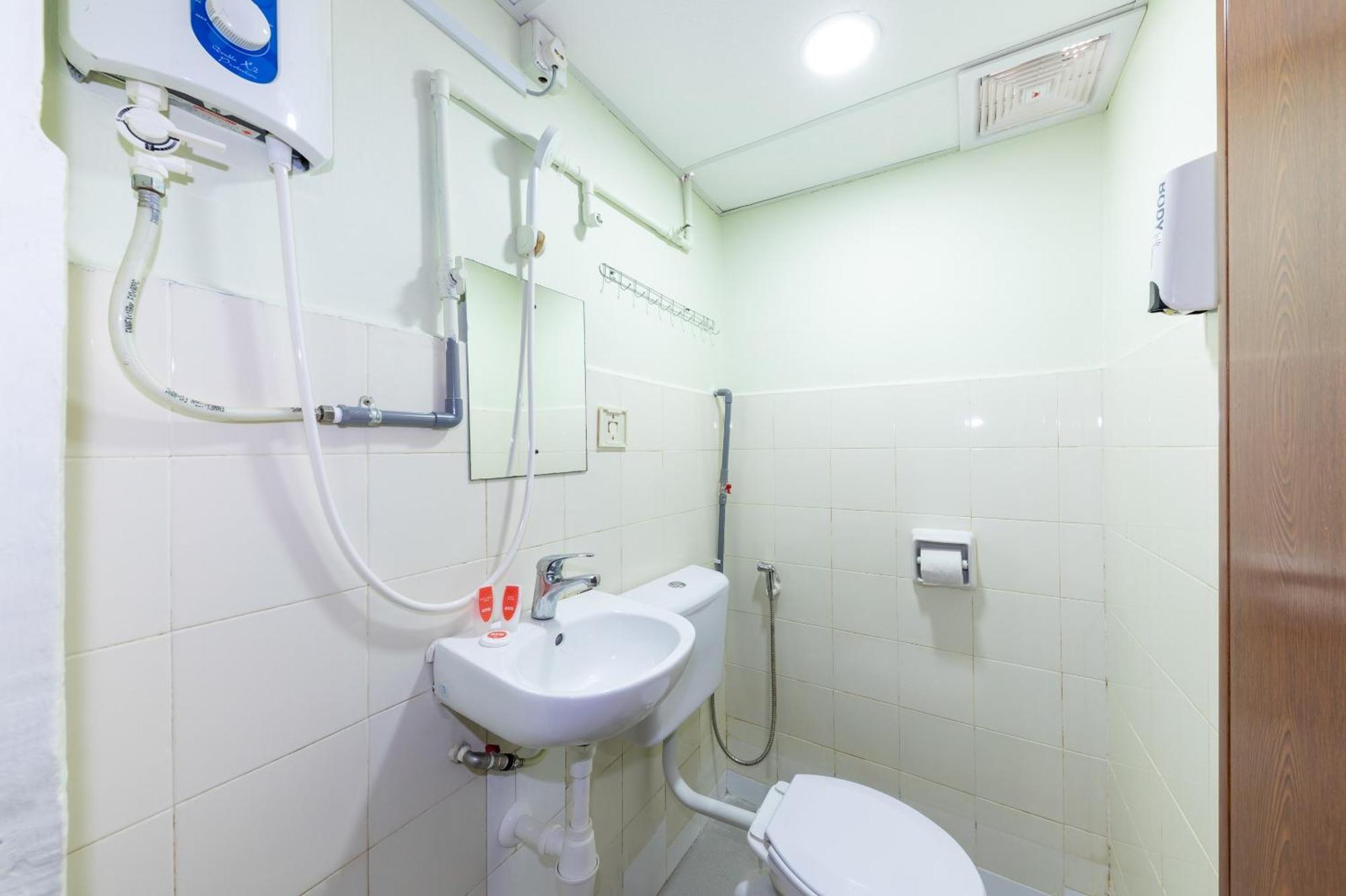 Super Oyo 432 My 7Days Inn Johor Bahru Luaran gambar